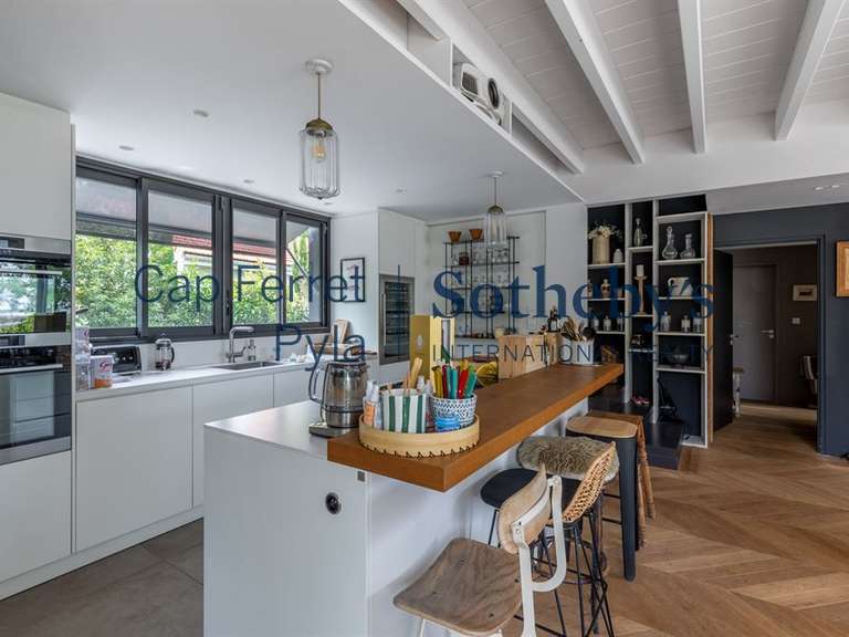 House cap-ferret - 5 bedrooms - 145m²