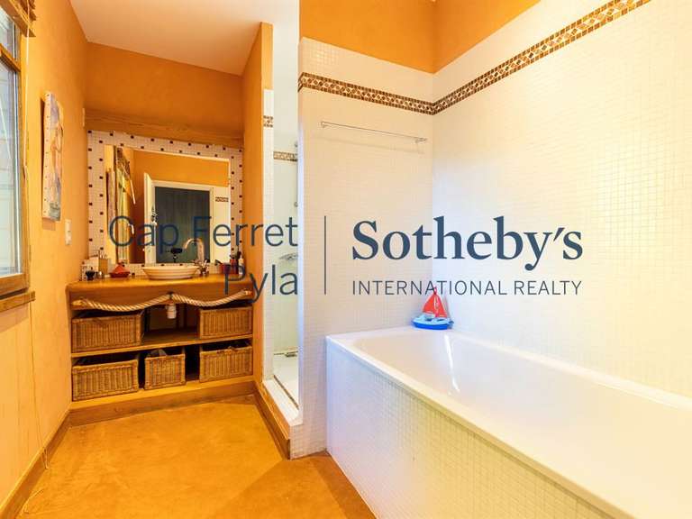 Maison Cap-ferret - 5 chambres - 180m²