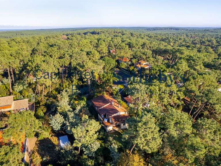 House cap-ferret - 6 bedrooms - 172m²