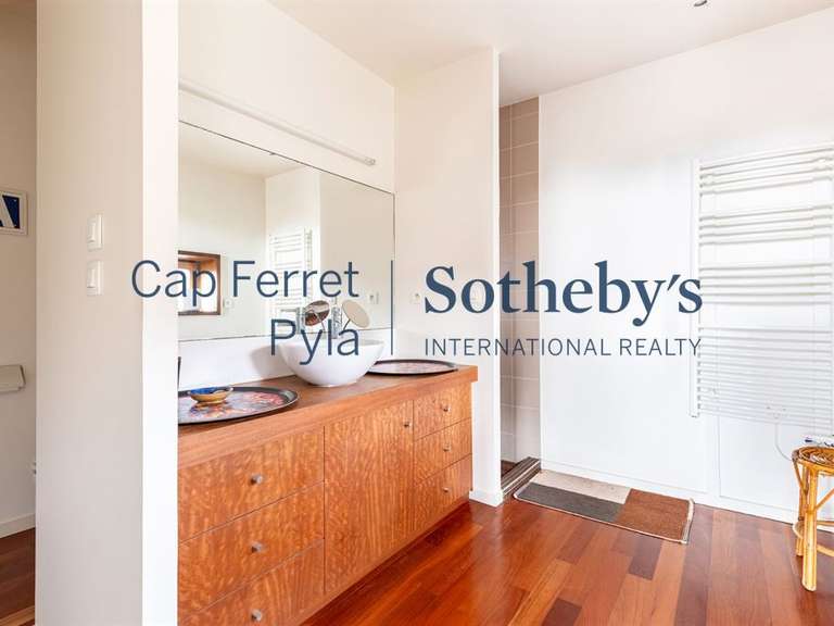 House cap-ferret - 5 bedrooms - 222m²