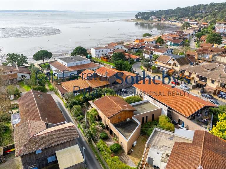 House cap-ferret - 5 bedrooms - 222m²