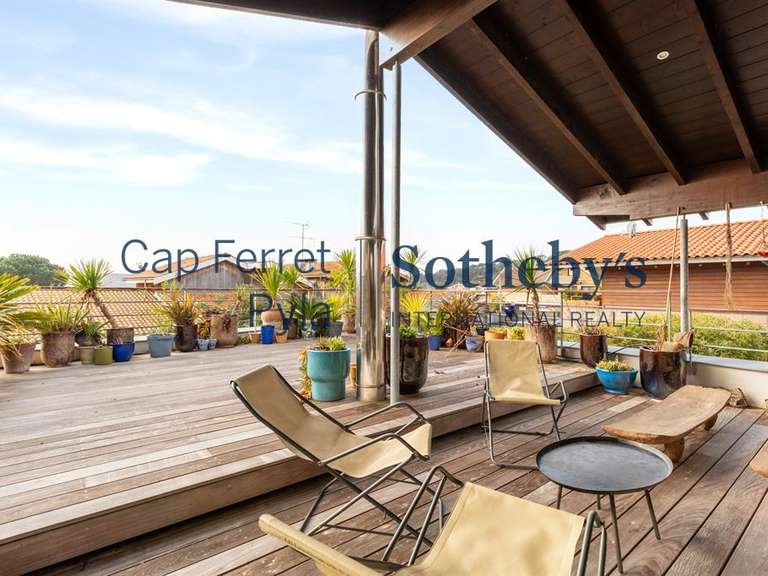 House cap-ferret - 5 bedrooms - 222m²