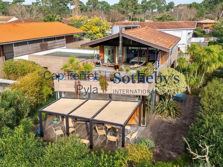 House cap-ferret - 5 bedrooms - 222m²