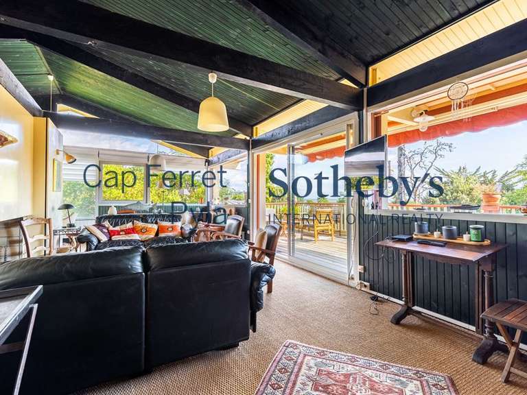 House cap-ferret - 6 bedrooms - 163m²