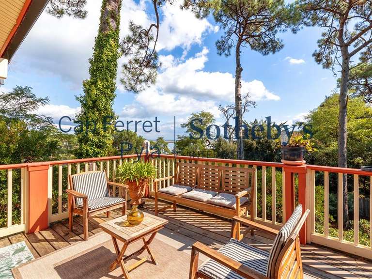 House cap-ferret - 6 bedrooms - 163m²