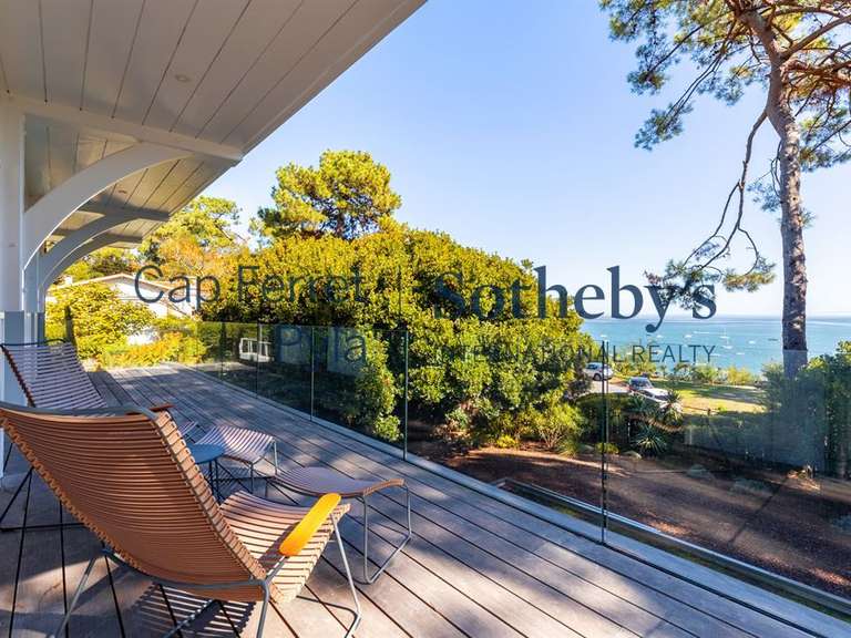 House cap-ferret - 7 bedrooms - 250m²