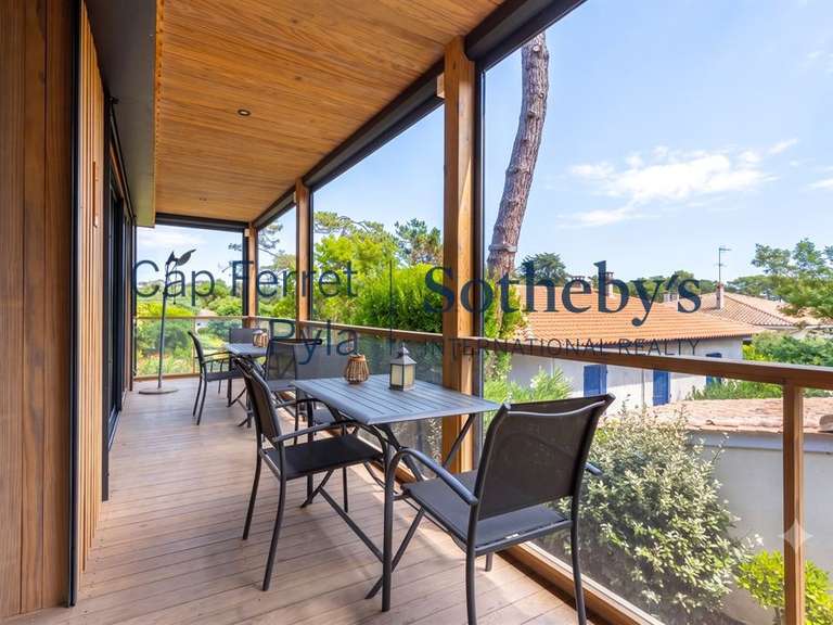House cap-ferret - 4 bedrooms - 190m²