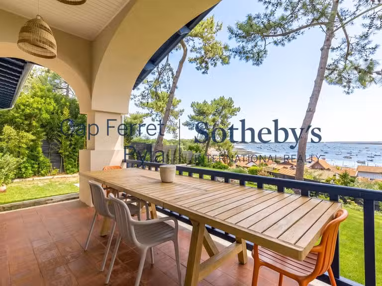 Maison Cap-ferret - 6 chambres - 205m²