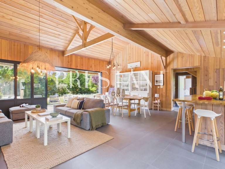 House cap-ferret - 6 bedrooms - 135m²