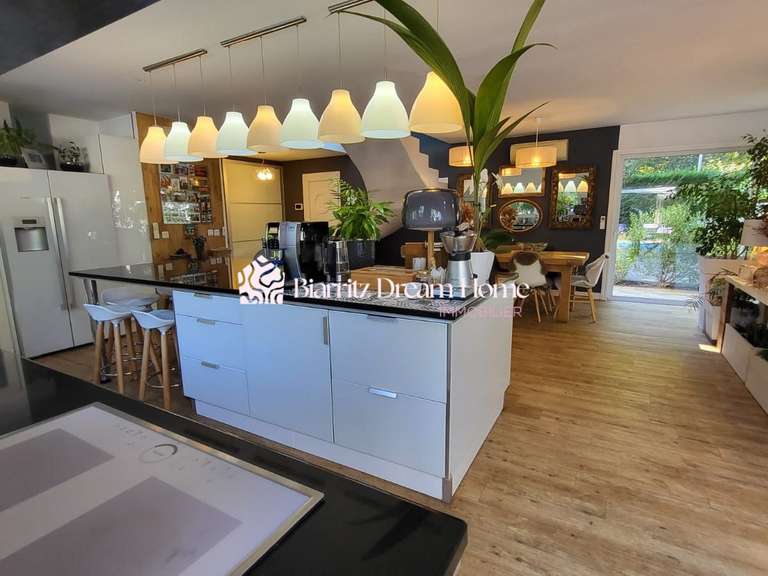 Maison Capbreton - 6 chambres - 256m²