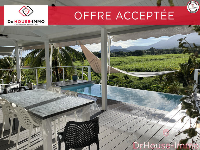 Villa Capesterre-Belle-Eau - 2 bedrooms - 86m²