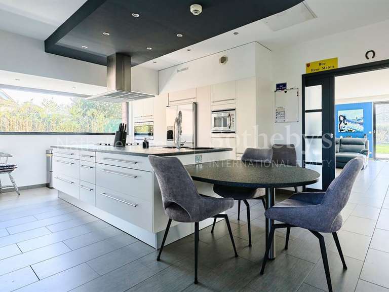 Maison Capinghem - 4 chambres - 312m²