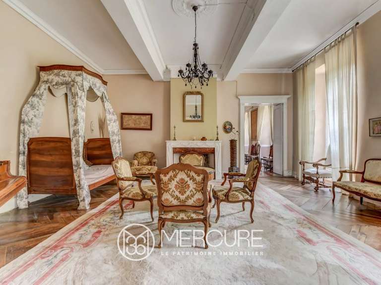 Château Caraman - 1600m²