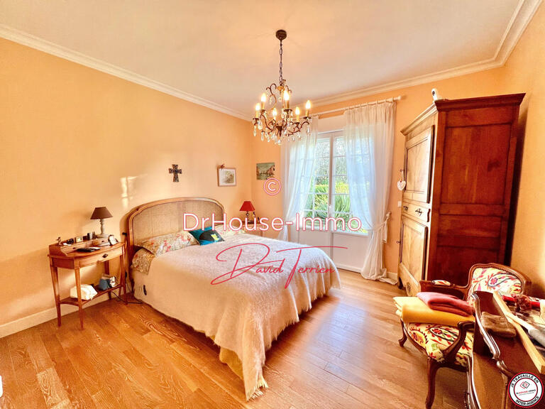 Villa Carbon-Blanc - 4 chambres - 156m²