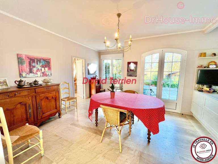 Villa Carbon-Blanc - 4 chambres - 156m²