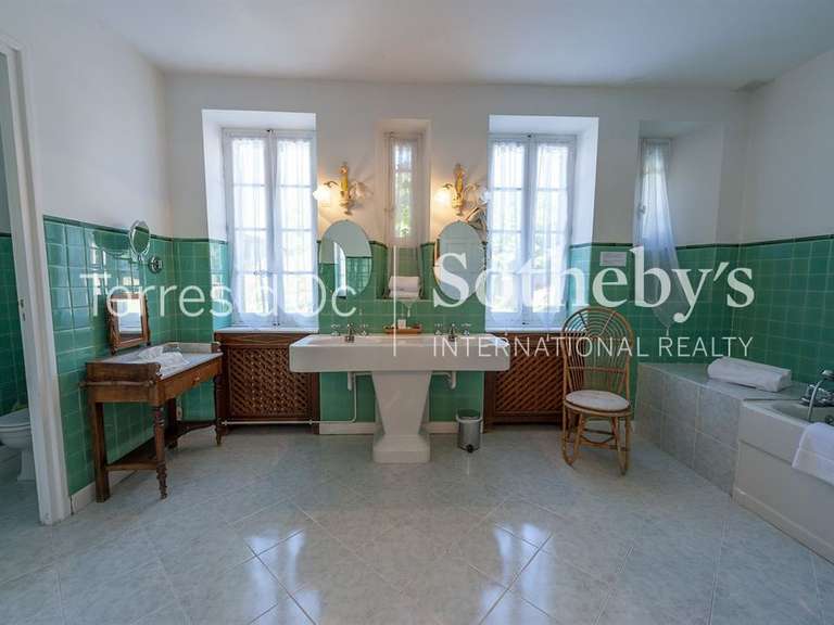 Château Carcassonne - 27 chambres - 3000m²