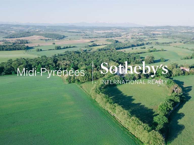 Château Carcassonne - 33 chambres - 1700m²