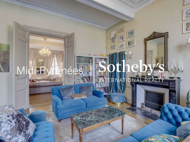 Château Carcassonne - 33 chambres - 1700m²