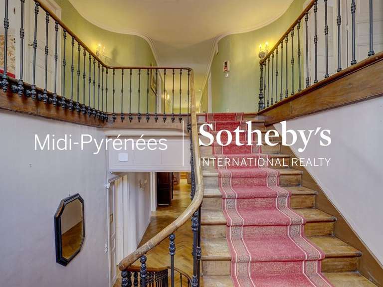 Château Carcassonne - 33 chambres - 1700m²