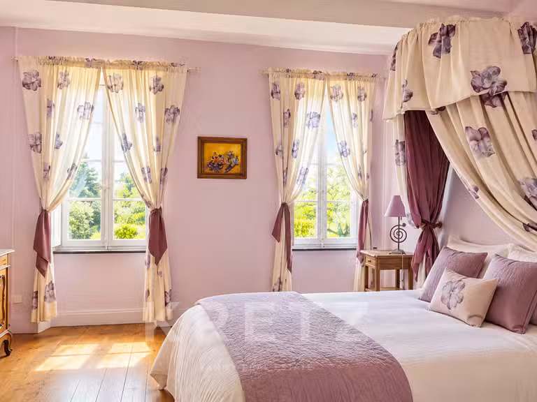 Château Carcassonne - 10 chambres - 600m²