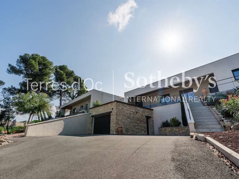 Maison Carcassonne - 5 chambres - 324m²