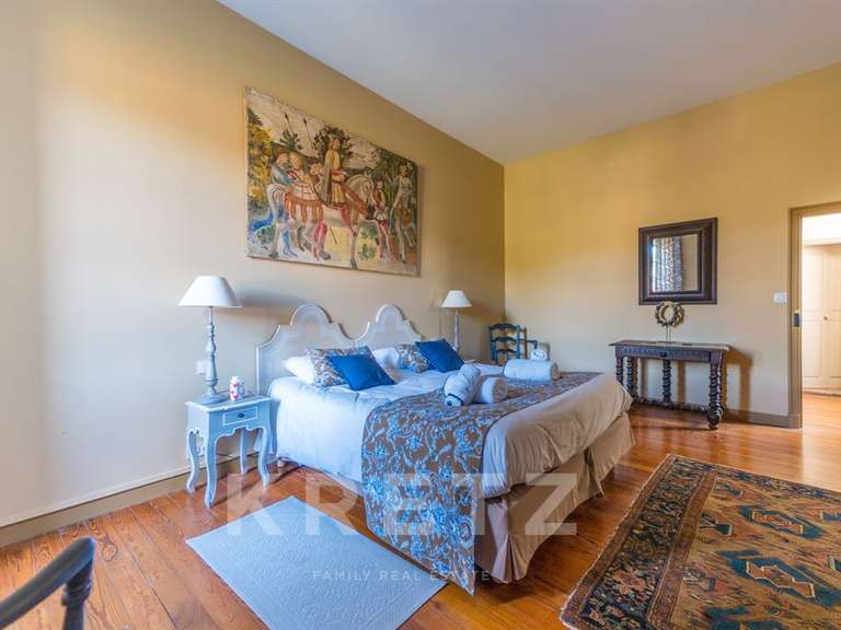 Maison Carcassonne - 13 chambres - 1117m²