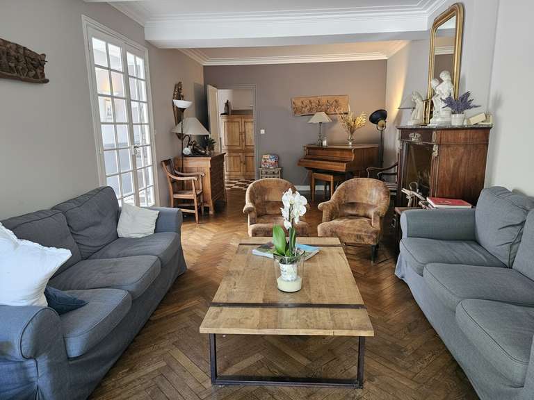 Maison Carcassonne - 7 chambres - 371m²