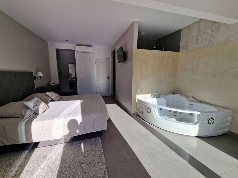 Maison Carcassonne - 15 chambres - 691m²