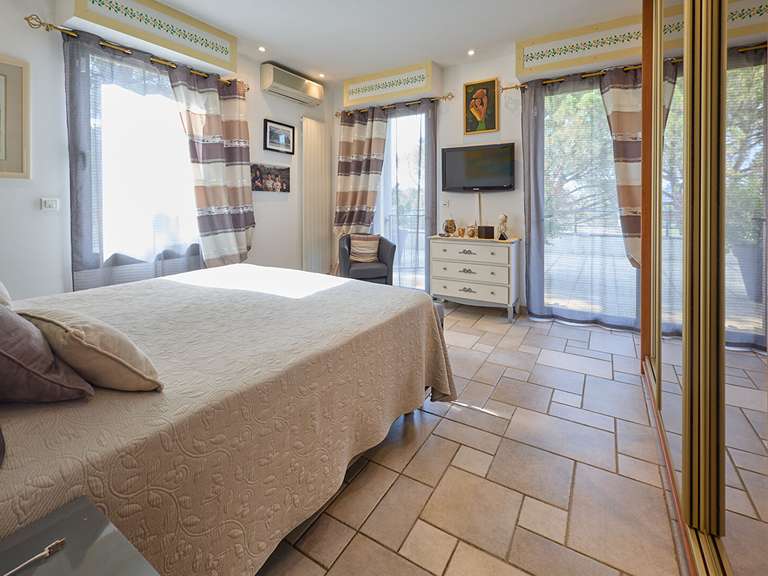 Maison Carcassonne - 4 chambres - 320m²