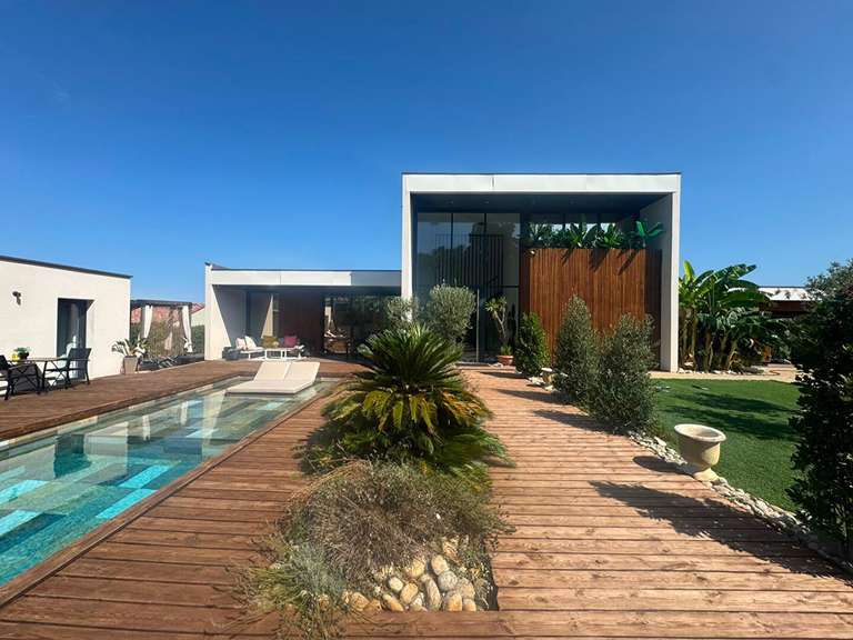 Maison Carcassonne - 4 chambres - 202m²
