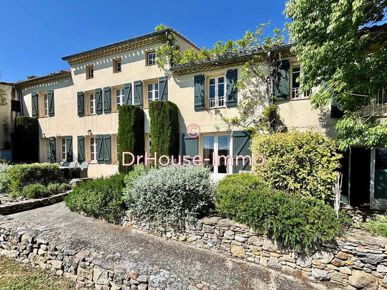 Villa Carcassonne - 9 bedrooms - 809m²