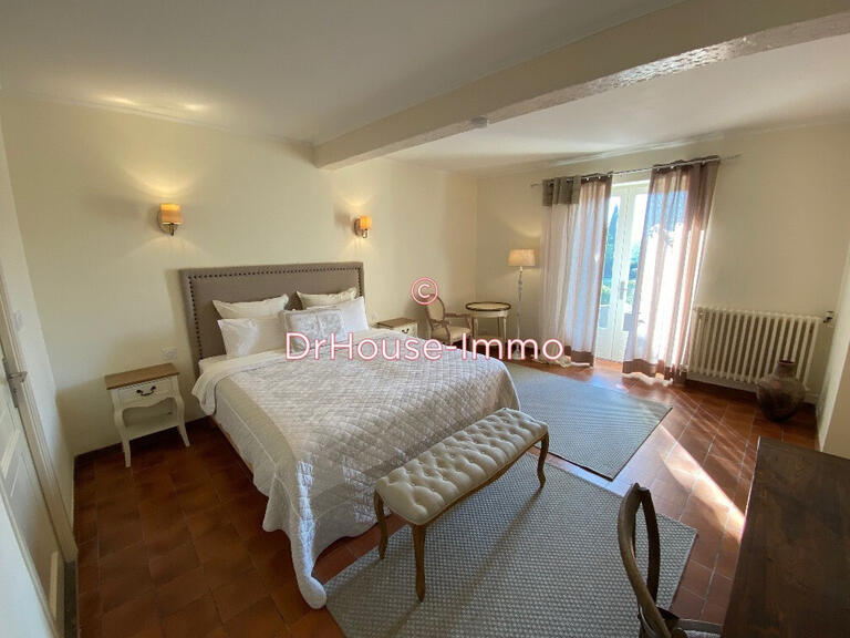 Villa Carcassonne - 9 bedrooms - 809m²