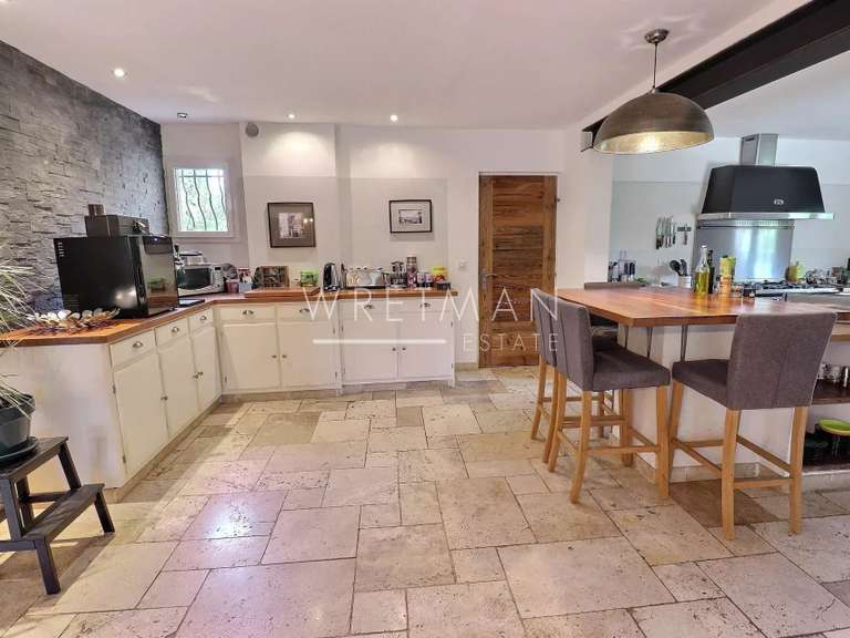 Villa Carcès - 7 chambres - 264m²