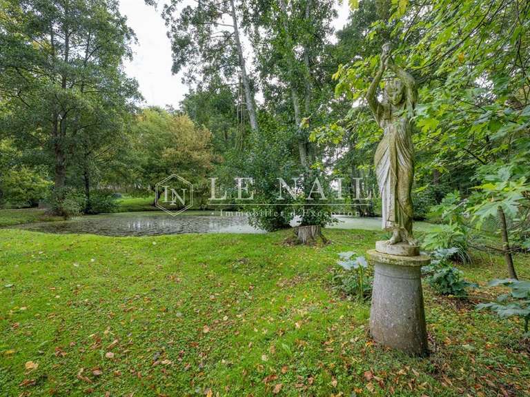 Château Carentan - 6 chambres - 394m²