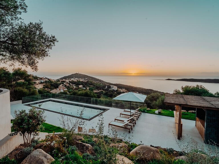 House Cargèse - 8 bedrooms - 400m²