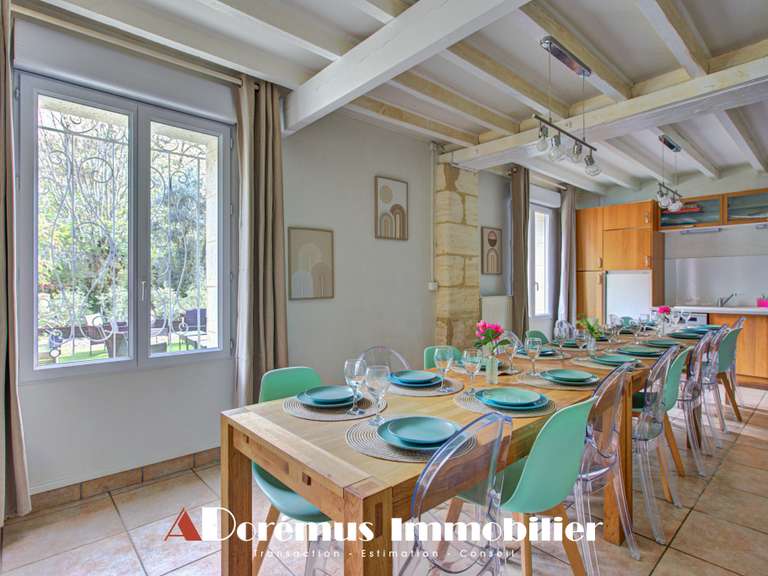 Maison Carignan-de-Bordeaux - 7 chambres - 401m²