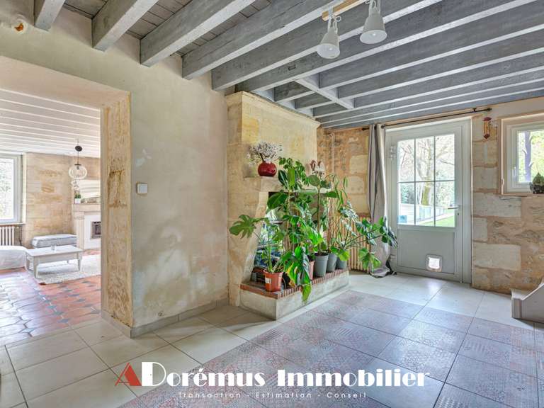 Maison Carignan-de-Bordeaux - 7 chambres - 401m²