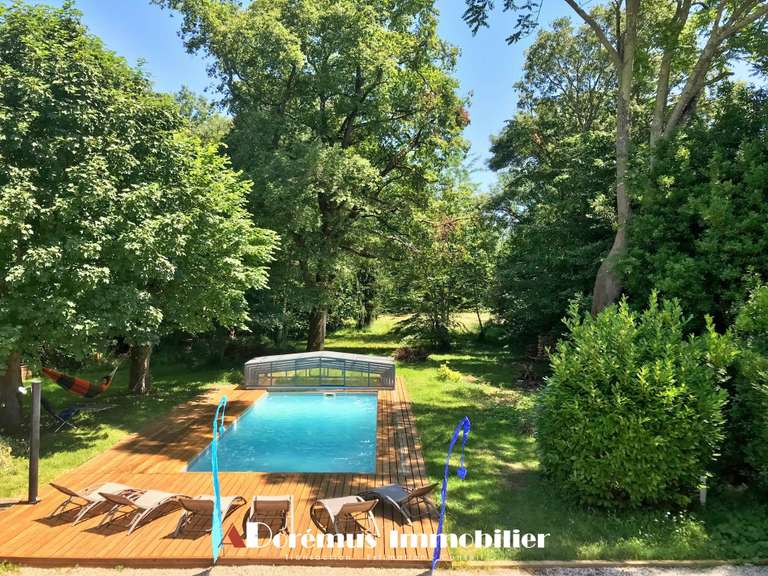 Maison Carignan-de-Bordeaux - 7 chambres - 401m²