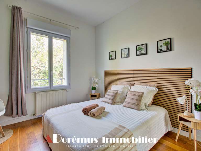 Maison Carignan-de-Bordeaux - 7 chambres - 401m²