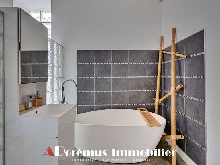 Maison Carignan-de-Bordeaux - 7 chambres - 401m²