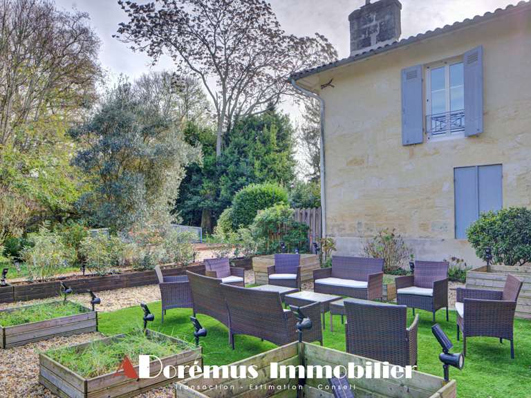 Maison Carignan-de-Bordeaux - 7 chambres - 401m²