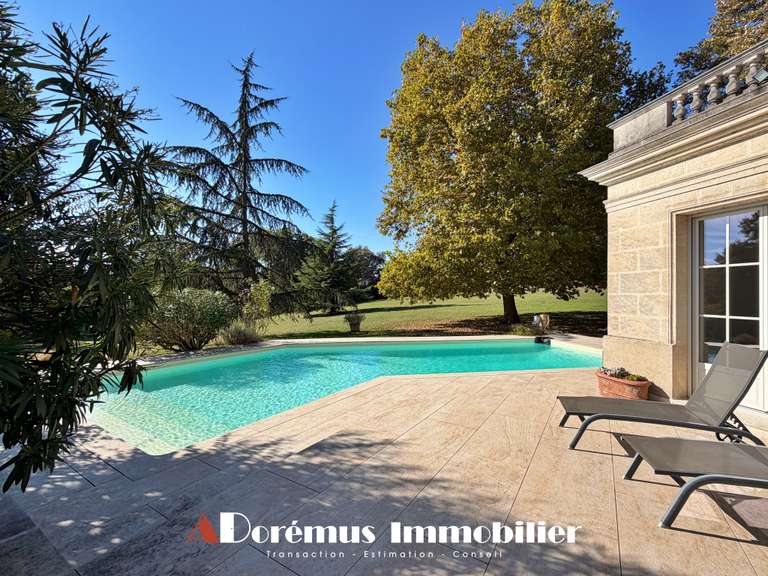 Maison Carignan-de-Bordeaux - 3 chambres - 140m²