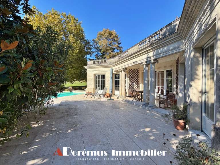 Maison Carignan-de-Bordeaux - 3 chambres - 140m²