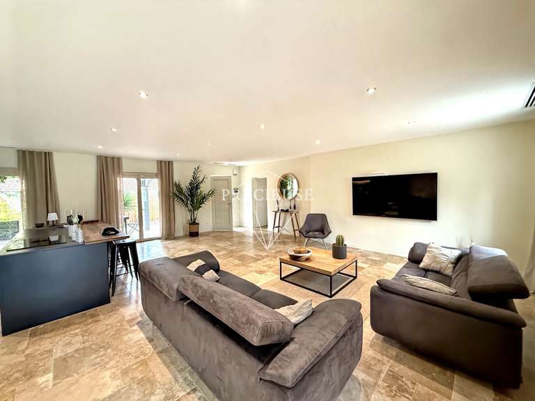 Villa Carignan-de-Bordeaux - 5 chambres - 152m²