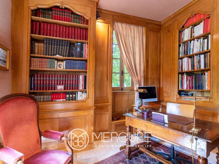 Propriété Carlus - 6 chambres - 380m²