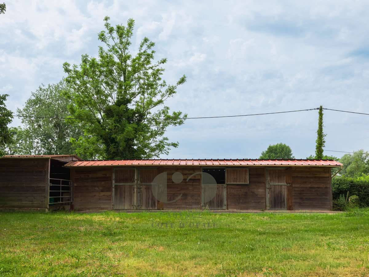 Maison Carly