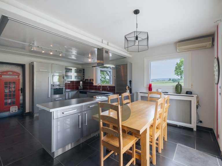 Maison Carly - 6 chambres - 315m²