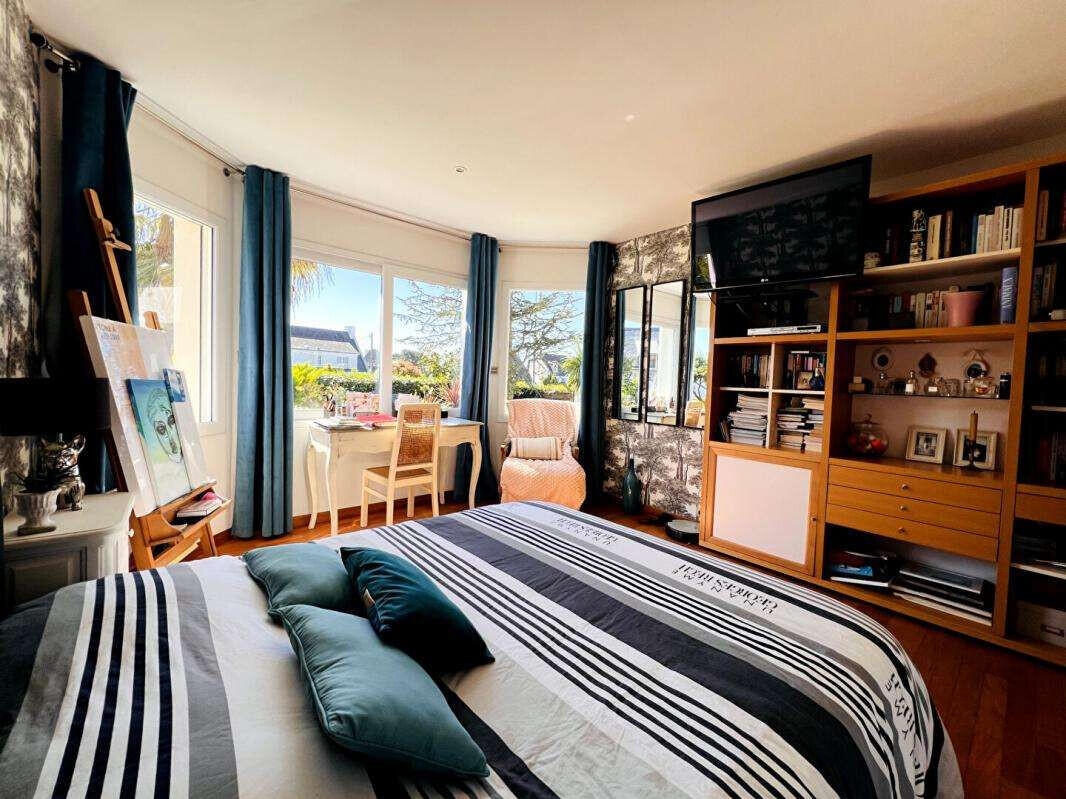 House Carnac