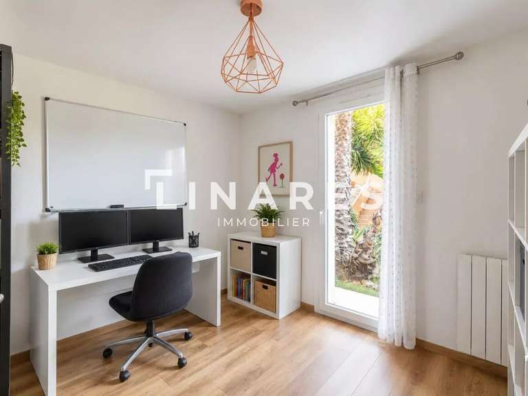 Maison Carnoux-en-Provence - 5 chambres - 287m²