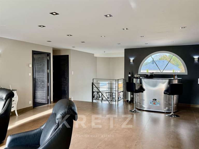 Maison Carolles - 4 chambres - 241m²